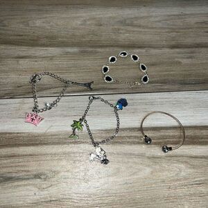 Beaded Bracelet Lot Of 4 Frogs Monkeys Crowns Cottage Core Classic Bohemian